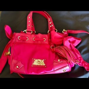 NWT Juicy Couture Pink Purse w/crossbody strap!!!